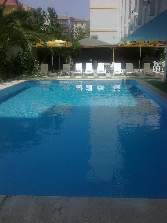 Hotel Santur Kusadası Exterior foto